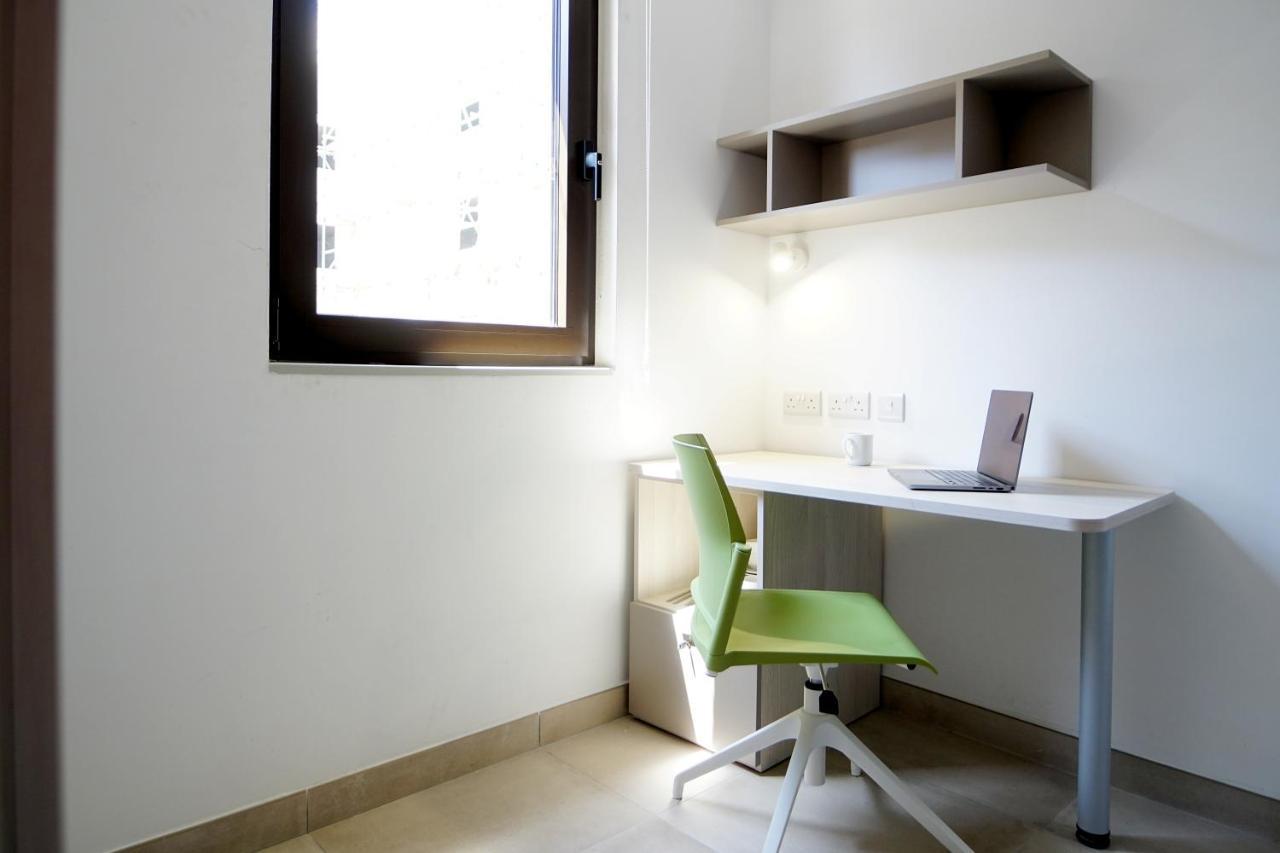 Campus Hub Albergue Msida Exterior foto